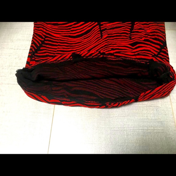 Red Stripes Top - Picture 6 of 6